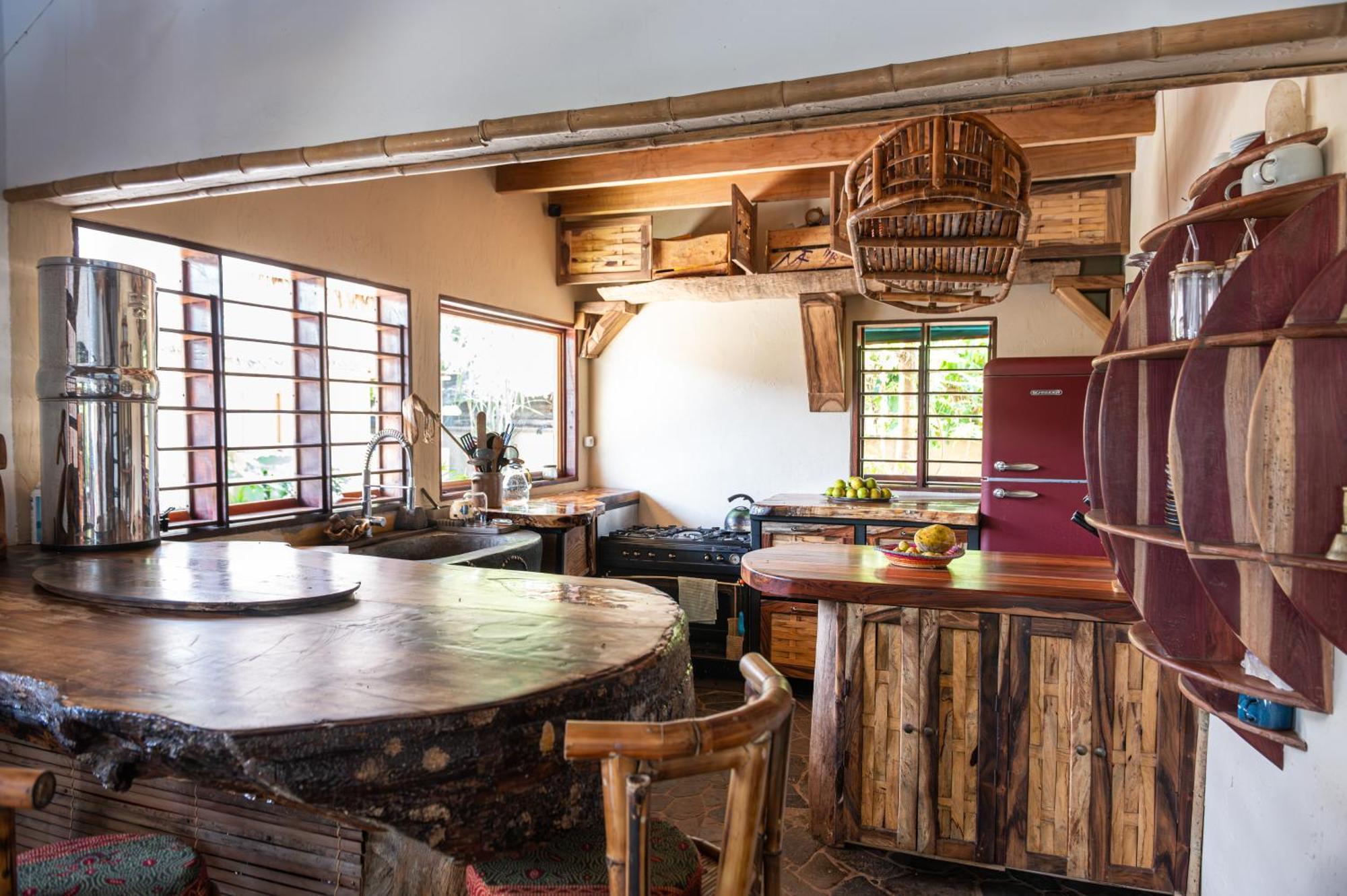 Shambala Madagascar: Beachfront Lodge And Adventures Ambolobozo Εξωτερικό φωτογραφία