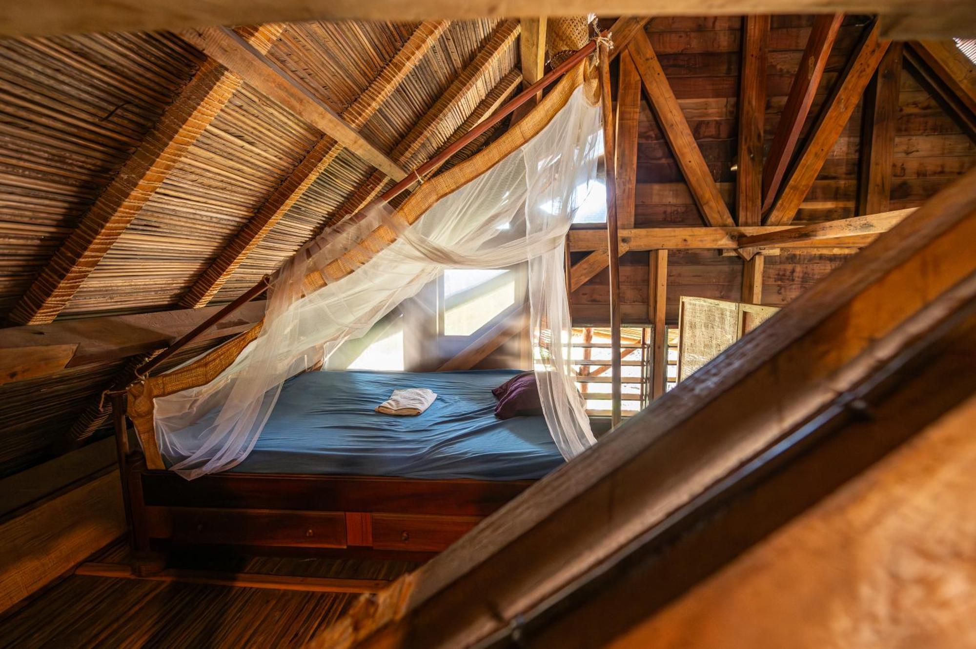 Shambala Madagascar: Beachfront Lodge And Adventures Ambolobozo Εξωτερικό φωτογραφία