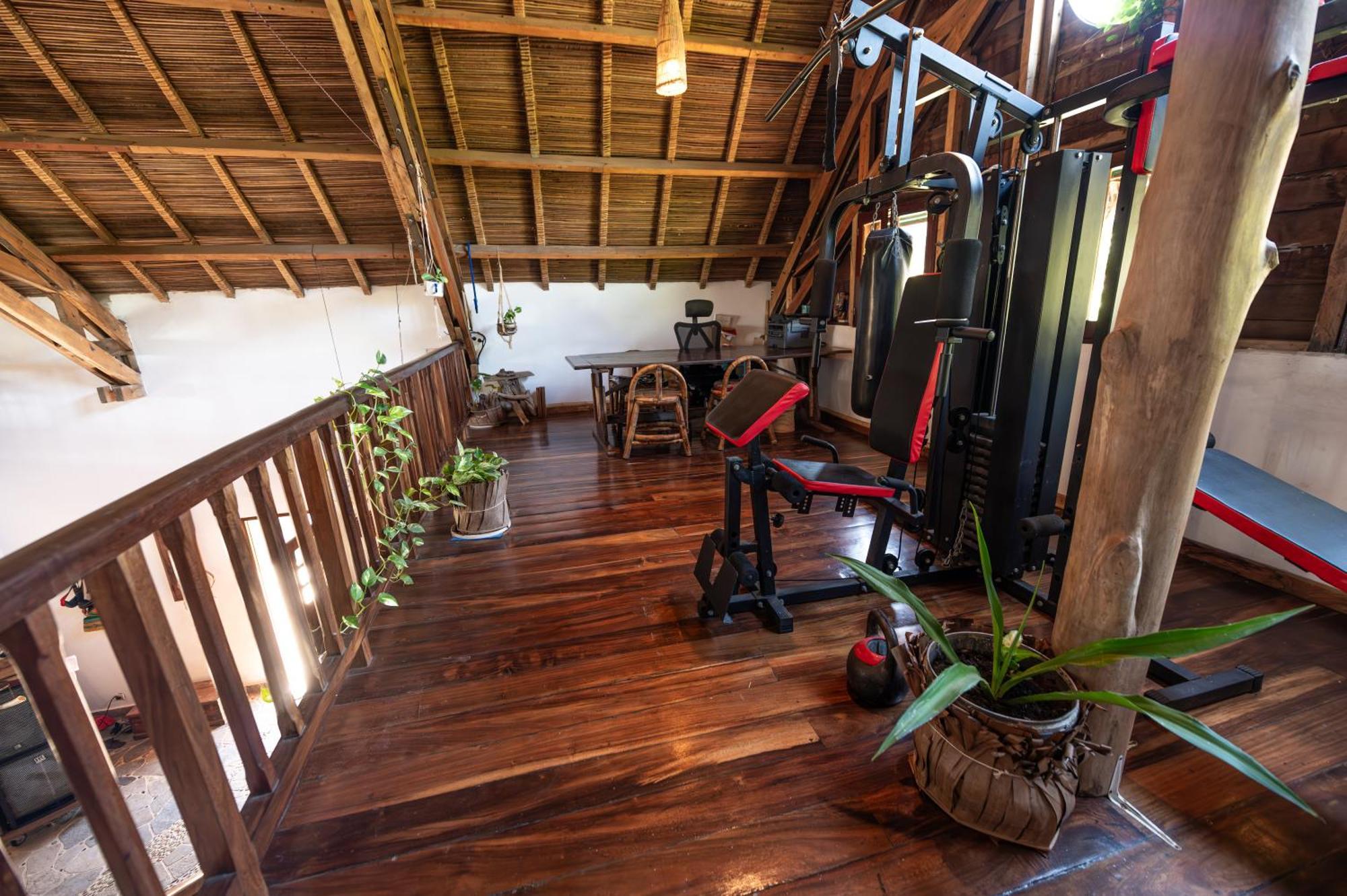 Shambala Madagascar: Beachfront Lodge And Adventures Ambolobozo Εξωτερικό φωτογραφία